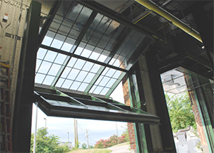 Renlita Foldaway door